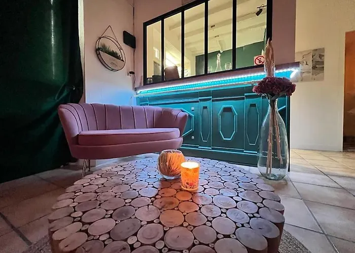 Romance - Jacuzzi דירה